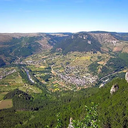 Le Vallon 호텔 2*