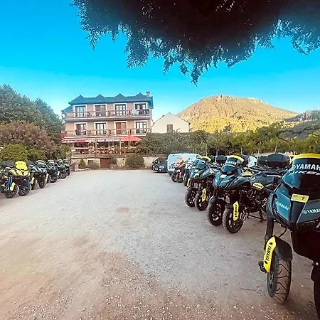 Le Vallon 호텔 2*