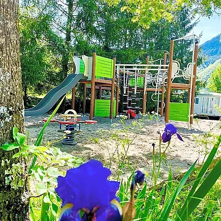 Le Vallon 2*